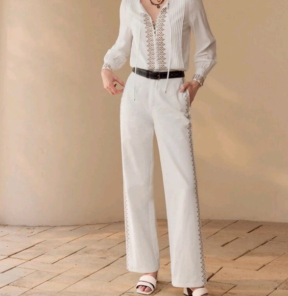 FLORAL EMBROIDERY FLARE LEG PANTS,SPRING/SUMMER - Picture 1 of 4